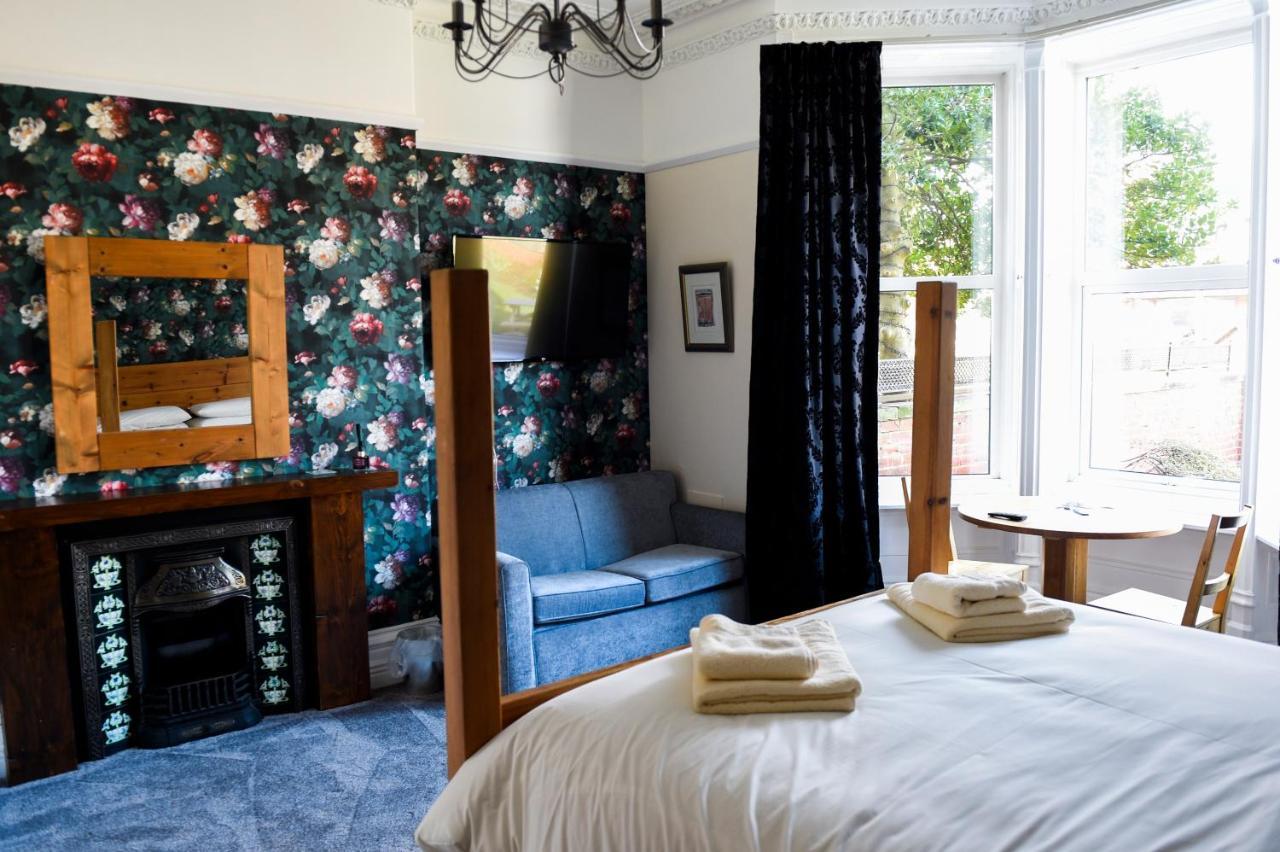 Hillcrest Whitby Bed and Breakfast Exteriör bild