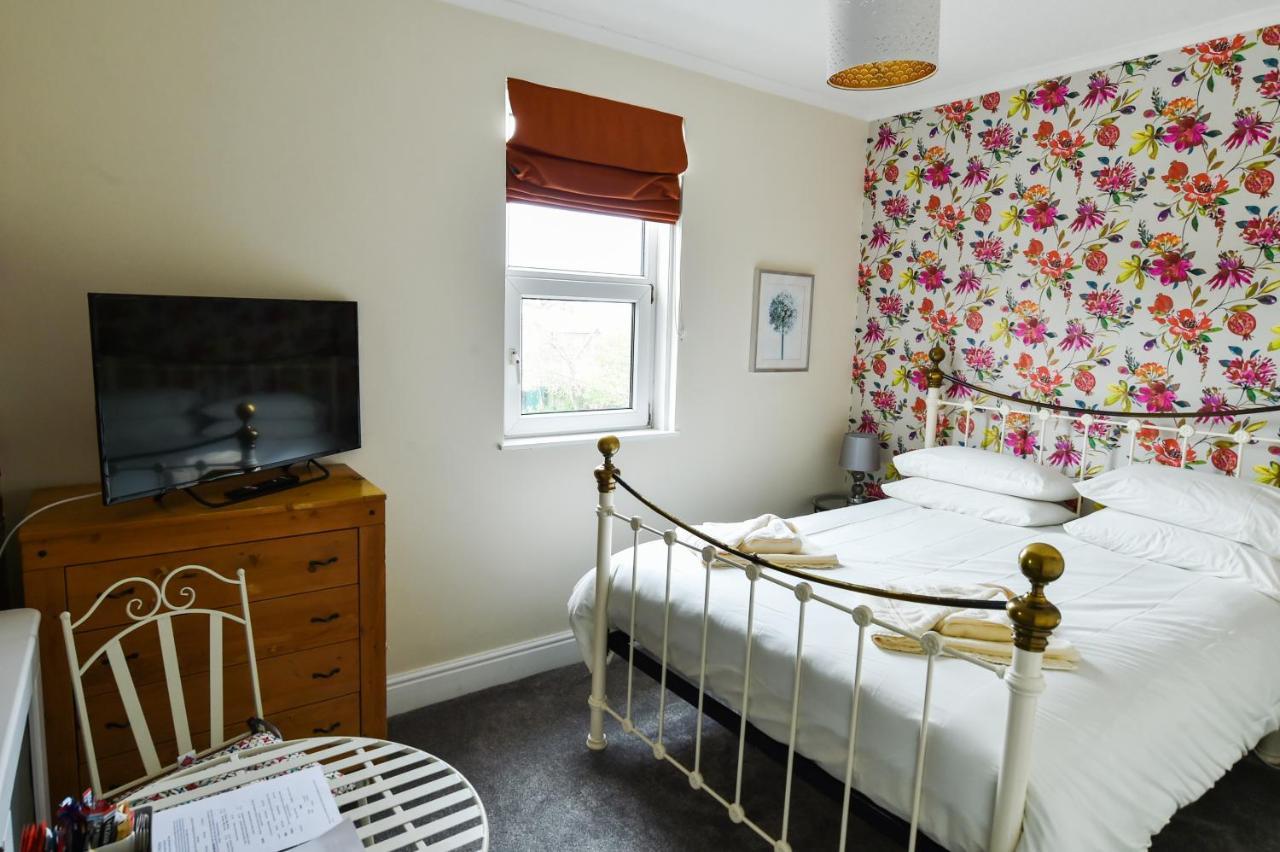 Hillcrest Whitby Bed and Breakfast Exteriör bild
