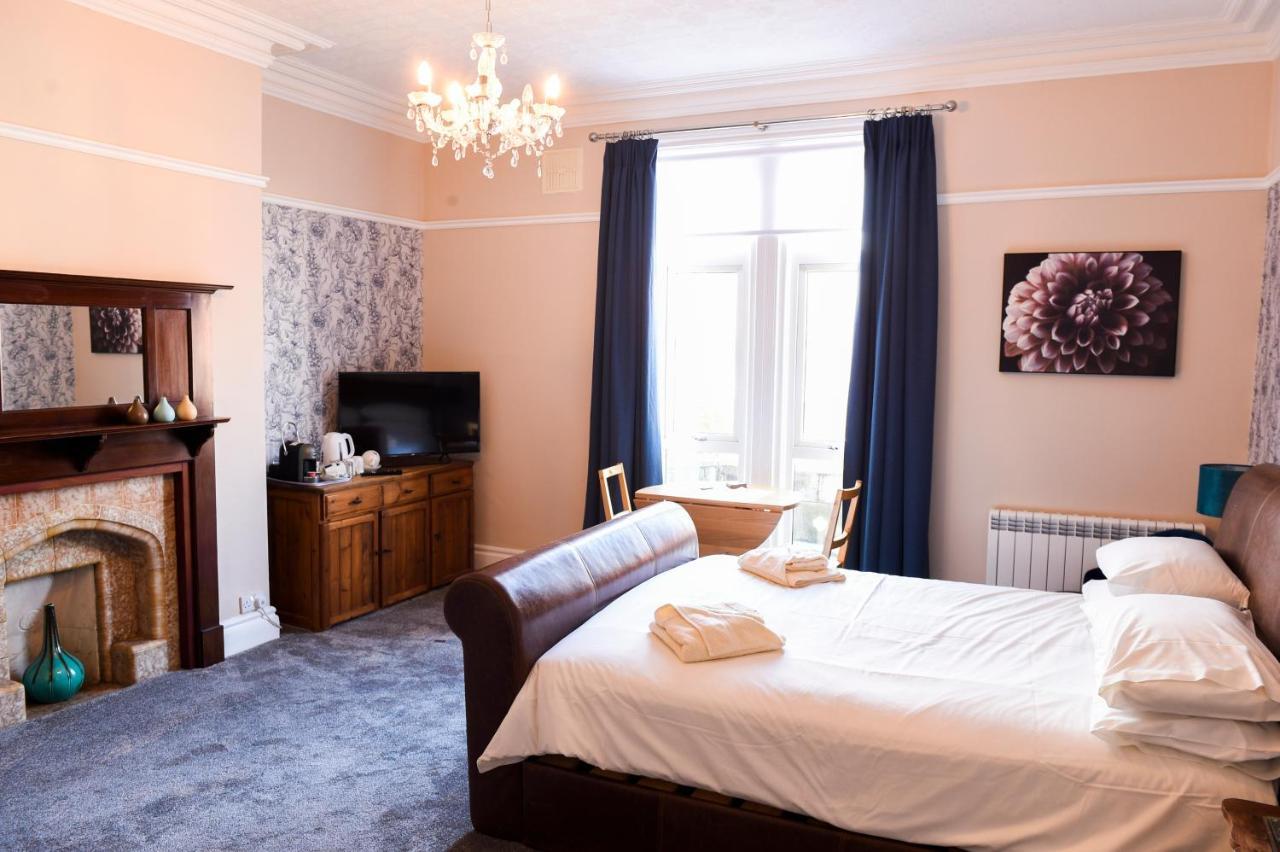 Hillcrest Whitby Bed and Breakfast Exteriör bild