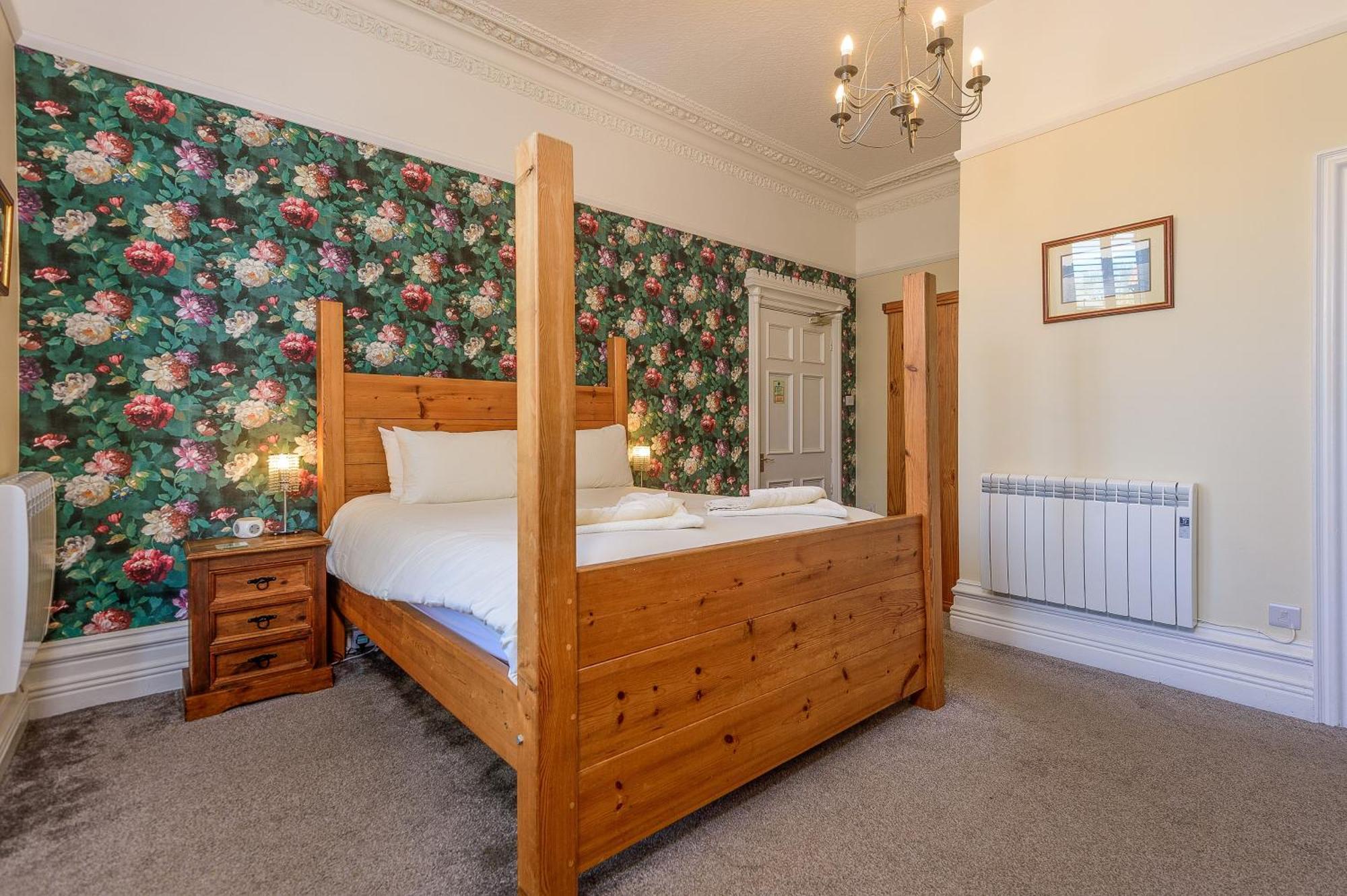 Hillcrest Whitby Bed and Breakfast Exteriör bild